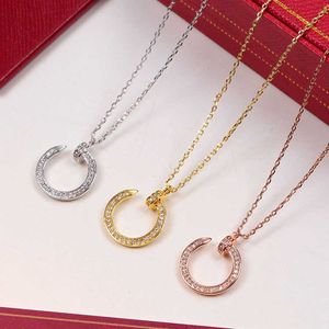 Nail Ins Necklace Light Luxury و Protusile Simple Terlarbone Chain Women High Version Version