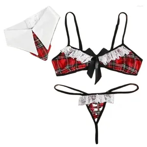 Reggiseno estivo per la moda da donna e set di mutandini sexy sexy nightclub a sospensione di gioco rosso uniforme