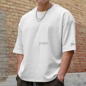 Men's T-Shirts New Fitness Sports Exercise Mens Corduroy Loose T-shirt Summer Crewneck Cotton Running Loose Short SleeveL2425