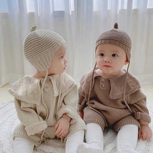 Rompers 2022 Baby Rompers Knit Girls Jumpsuits Peter Pan Collar Boys Romper Newborn Clothes H240425