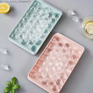 Glassverktyg 33 Ice Box Hockey PP Mold Frozen Whisky Ball Ice Cube Tray Box Lollipop Making Present Kitchen Tool Tillbehör Q240425