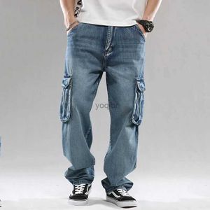 Jeans masculinos Cargo Casual Lavagem Jeans calça de jeans Multi Pocket Straight Loose Pants Denim Mens Plus Tamanho 30-46L2404