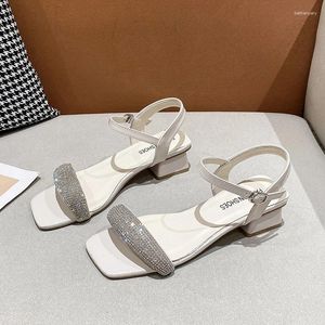 Scarpe casual 2024 signore sottili tacchi alti moda sinestone sandali donne pompe sbirciate femminile per donne festeggiate con tacco alto