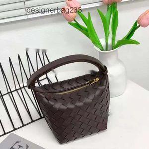 Обед Новый кошелек дизайнер Lady Bags Casual Box Woven Woven Вечерняя тота Wallace 2024 Botegas ondersam