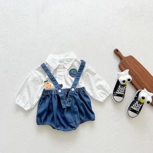 Roupas de roupas bonitinhas de jeans de bebê nascidas para 0-3 anos infantil garoto suspenso de menino bloomer curto arco-camisa branca roupas de camisa de primavera de primavera