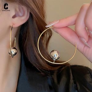 Hoop Ohrringe Minimalist Metal Rund Ball Großer C-förmiger für Frauen modische personalisierte vielseitige einfache Schmuck