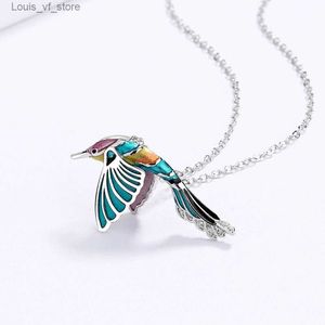 Pendant Necklaces Exquisite High-End Blue Hummingbird Necklace For Ladies Party Cocktail Birthday Fashion Jewelry Chain H240426