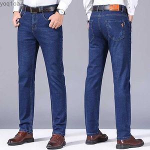 Mäns jeans Autumn New Elastic Jeans Mens Mens raka byxor Casual Wear Resistant Jeansl2404