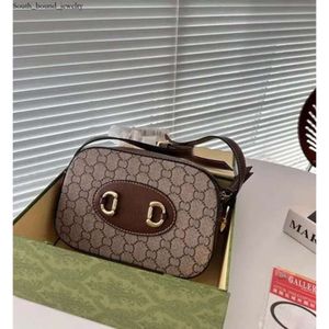 Louiseviutionbag stressed letter Luis Vuittons Bag Bag Bag bag for Man Crossbody Belt Bags Womener Flower Chest Bumbag Fann 5706