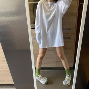 Kvinnors T-skjortor Bomull Vit T-shirt för kvinnor Medium Långt långärmad botten Skjorta Koreansk version Löst montering