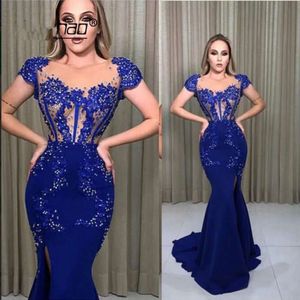 Klänningar Se Royal Blue genom sjöjungfru applikationer Split illusion Islamiska Dubai Saudiarabiska långa eleganta kvällsklänningar Prom -klänning