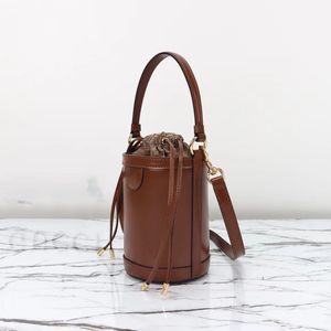 higt Quality ToteBB Fashion Shoulder Bags Chain Messenger Bag Leather Handbags Shell Purse Ladies Cosmetic Crossbodys