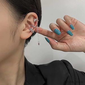 チャーム1PC韓国ファッションクリスタルCZバタフライスタータッセルジオメトリ耳カフのカフクリップピアスジュエリーホットの女性のためのイヤリング