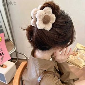 Saç klipsleri barrettes molans peluş çiçek saç pençesi büyük köpekbalığı klipleri basit barrettes yengeç saç klipleri saç çiğneme sonbahar kış saç aksesuarları trendy 240426