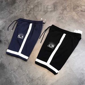 Designer de shorts masculino Qingdao Jimo Luo Family e Women Feminis Style Long Side com cabelos lisos, confortável bom 5bru