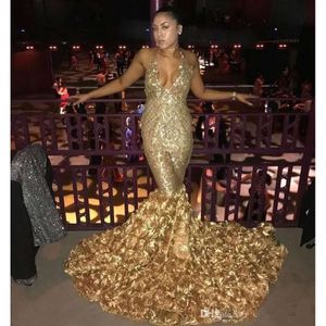 Mermaid Prom Long Lace Golden Dresses 2019 Halter Sequins Applique 3D Floral Sweep Train Formal Party Evening Wear Gowns Ba8147