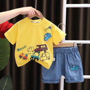 Giyim Setleri Yaz Çocuklar Erkek Bebek Pamuk Giysileri Arabalar T Shirt Şortları 2 PCS/Set Toddler Moda Bebek Trailsuits 1 2 3 4 5 Yıl