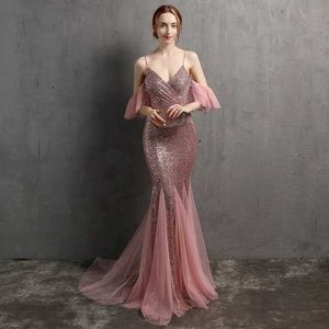 Runway Dresses Yidingzs 2022 Off Axel Party Dress Women Sexig Rem Dress Sequin Evening Dress Long Prom Dress 18272 Y240426