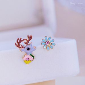 Gestüt Ohrringe romantische niedliche koreanische asymmetrische Tier für Frauen Mädchen schöne Hirschblumen -Strass -Stütze Party Schmuck Drop Lieferung Otzyp