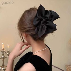 Hårklämmor Barrettes Nytt stort tyg stort båge GRASPING CLIP RETRO PONYLAIL BRAID CLAW CLIP TRENDY Sweet Girl Hair Clip Delicate Hair Accessories 240426