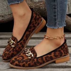 Casual Shoes Europe America 2024 S Fashion Leopard Print Flat Women's Metal Metal Chain Doafers Deshate Contiekers для женщин