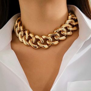 Strands Salircon Exaggerated Acrylic Thick Chain Clavicle Necklace Vintage Miami Cuban Chain Necklace Womens Aesthetic Jewelry Gift 240424