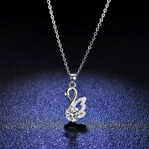 Стерлинговая 1 Моссанская бриллиантовая ожерелье женского моды Swan Swan Sier Pendate Colarbone Chain Live трансляция