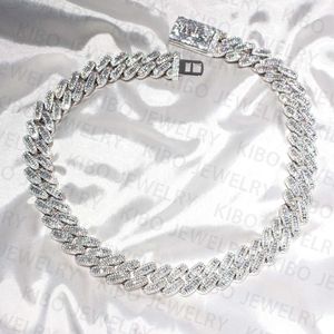 Biżuteria z hip -hopowym 20 mm mrożona w klastrowej bagietce krojona w bagietce vvs łańcuch diamentów moissanite łańcuch kubański