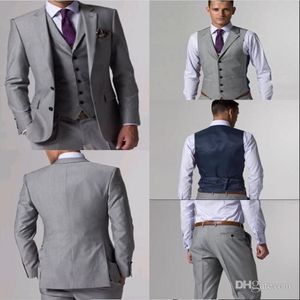 Niestandardowe bok wentylacyjne Tuxedos jasnoszary człowiek garnitur Nothan Lapel Wedding Groomsman Men Suits Oblubiec Orvegroom Pants Vest232W