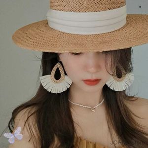 Dangle Chandelier 7Styles Rattan Ratfia Woven Tassel Dangle Earring Earment Ear Jewelry Daily Anniversary Engagement Party 데이트 선물