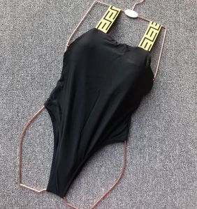 Tasarımcı Bikini Seksi Üçgen Pantolon Sutu Set Lüks Mektup Geometri Baskılı Kadın Mayo Bölünmüş Bikini Plaj Takım