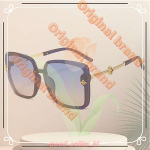 Fashion Little Bee Sunglasses for Women and Men American Personality Designer Shield Square Sun Glasses Female 8 Colori 484