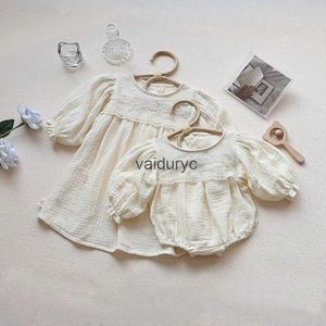 Rompers Baby Body Infant Girls vestiti per bambini Girls One Piece Big Sisters Dress H240429