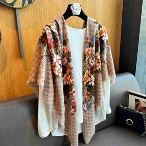 Shawls High-end square scarf size 130*130 new summer travel linen sun shawl womens multifunctional air-conditioned room neck scarf d240426