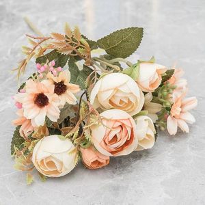 Dekorativa blommor Vacker Fake Flower Not Wither Diy Artificial Bouquet Rose Home Decoration