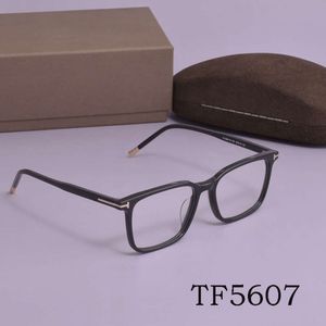 Наружные солнцезащитные очки ретро Большой рамка платформы Том солнцезащитные очки черные рамки для мужчин и женщин TF5607