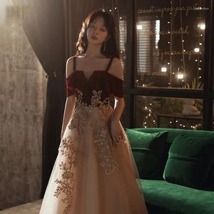 Casual Dresses Sexy Off Shoulder Celebrity Banket Dress Utsquisite Applique Mesh Evening Party Chines Style Brud Wedding Vestidos