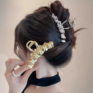 Clamps New Fashion Metal Barrettes Hair Claws Wave Hair Clips Crab Clamps Ponytail Hairpins Hair Accessories For Simple Women Headwear Y240425