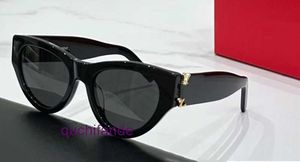 Marca clássica Retro Yoisill Sunglasses 2024 Novo estilo para mulheres de alta qualidade Black Extra Grande Slimming Cat Eyes Beautiful