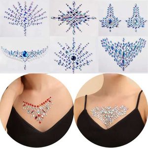 Tattoo Transfer Neue sexy temporäre Damen Tattoo falsche Tattoo Aufkleber Brust dekorierte Kristallgesichts Diamanten Acryl -Strass -Gesichtsaufkleber 240427