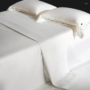 寝具セット絶妙な中空のパッチワーク布団カバーユーカリリヨセル冷却絹のようなセット掛け布団フラット/フィットシート枕カバー