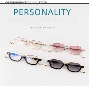 Sunglasses 2024 New Fashion Hip Hop Vanguard Sunglasses Half Frame Pure Titanium Frame Light Texture Mens and Womens Sunglasses Q240426 Q240425