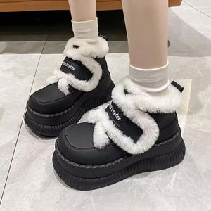 Sapatos casuais Vulcanizar o inverno feminino para mulheres botas de tornozelo mantêm aquecedores sapatos de tênis ao ar livre confortáveis