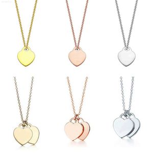 Heart Necklace Designer Pendant Necklaces Jewelry Stainless Gift Women Love Chain Valentine Fashion Brand T Mens and Womens Couple Accessories Chains