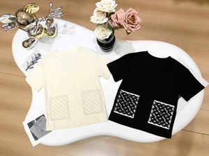 T-shirt para bebês roupas de grife de grife de designer garotas de manga curta Tamanho de 100-150 cm Logo Floral Print Boys Tees Child Tshirt 24April