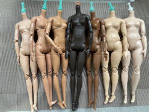 BB/FR/PP/IT DOLL JOINTS MOVABLE FIGUS FOR BB/FR/PP/IT DOLL ORIGINAL BRAND QUALIER DOLL BODYの1/6ヘッドの男性の女性ジョイントボディボディ