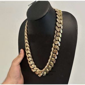 Hip Hop Jewelry Chain 14k 25mm 24 700g 999 Silver Pain Cuban Chain with Iced Out Moissanite Lock Iced Out Cuban Link Chain
