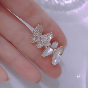 High cost performance jewelry push immortal butterfly finger ring female design fashionable and personalized with common vnain