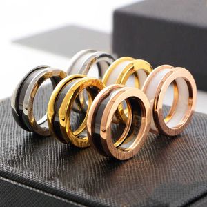 Svartvitt keramiskt titanstål Ring smal utgåva Womens Fashion Spring Rose Gold rostfritt