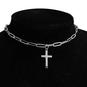 Strands Stainless Steel Clavicle Chain Necklace Womens Punk Fashion Hip Hop Silver Short Necklace Womens Jewelry Gifts 240424